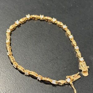 *Delicate Gold-Tone Crystal Station Bracelet - Women Jewelry